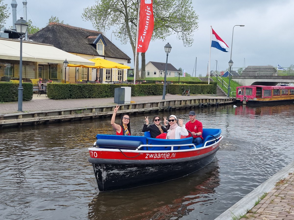 Botenverhuur Rondvaartbedrijf Restaurant 't Zwaantje